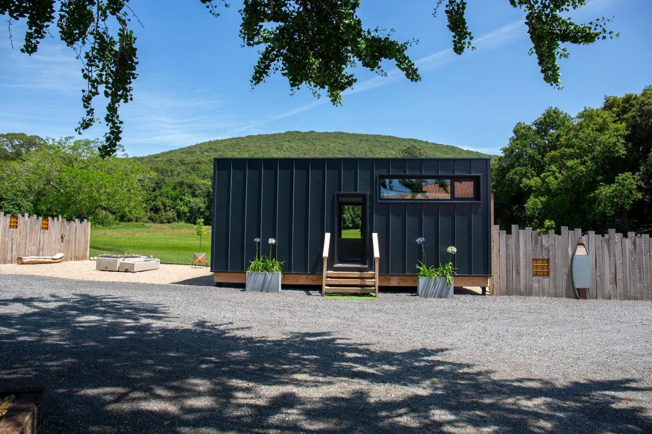 Vibe Luxury Cabins Arnuero Ngoại thất bức ảnh